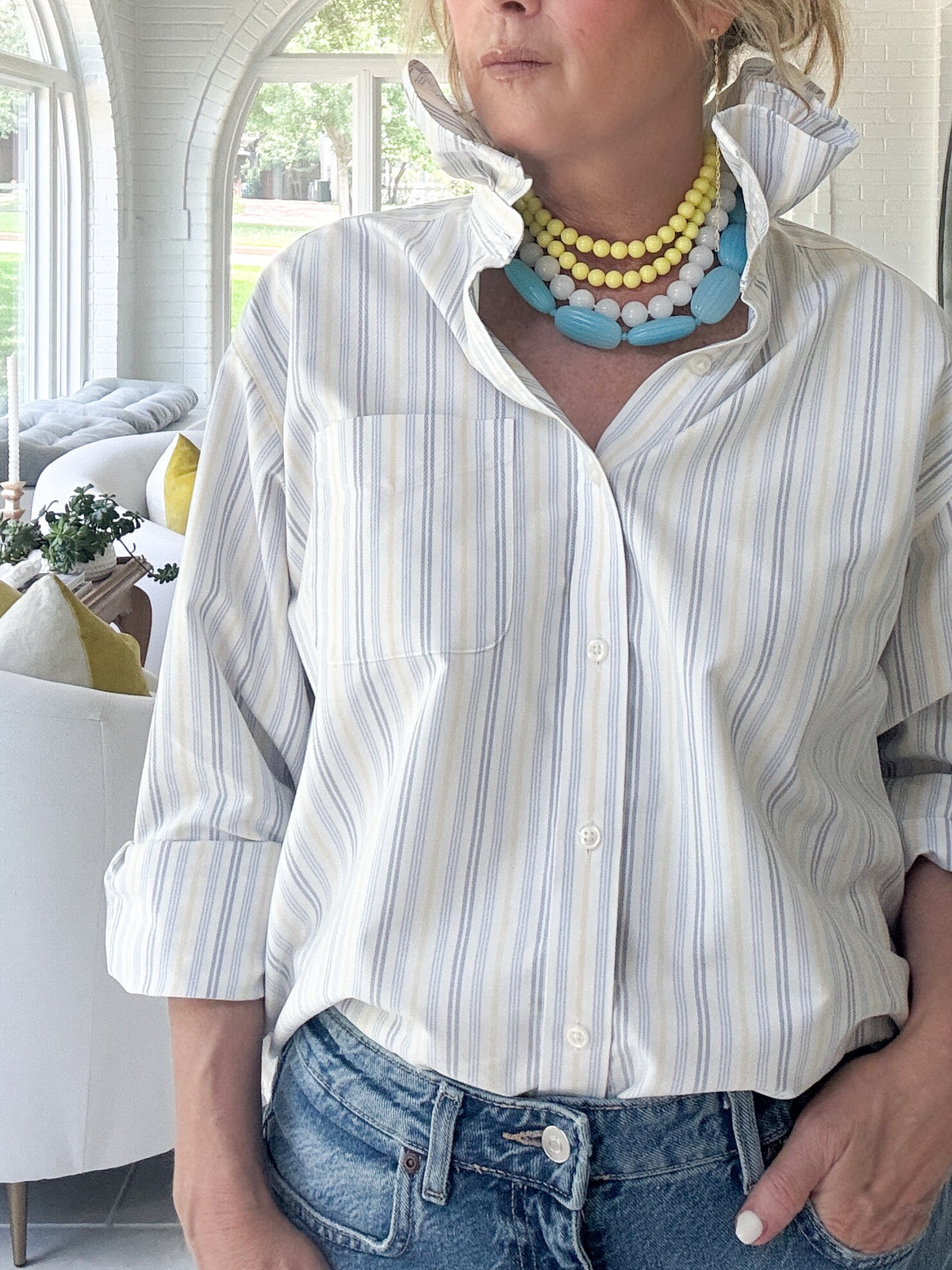 blue + yellow + grey stripe
