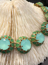 mint circle vintage