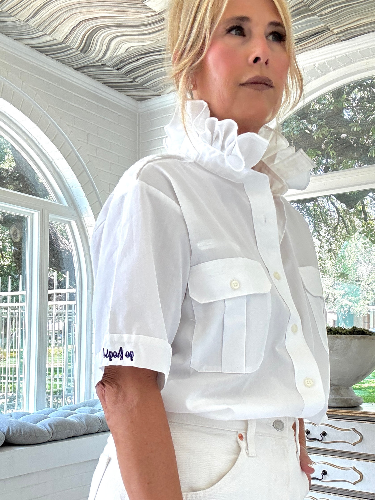 white epaulet go frogs!