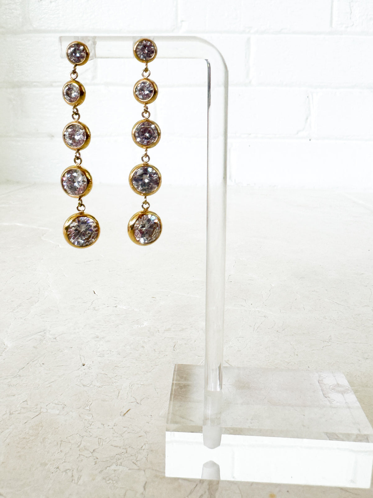 bezel cz dangle