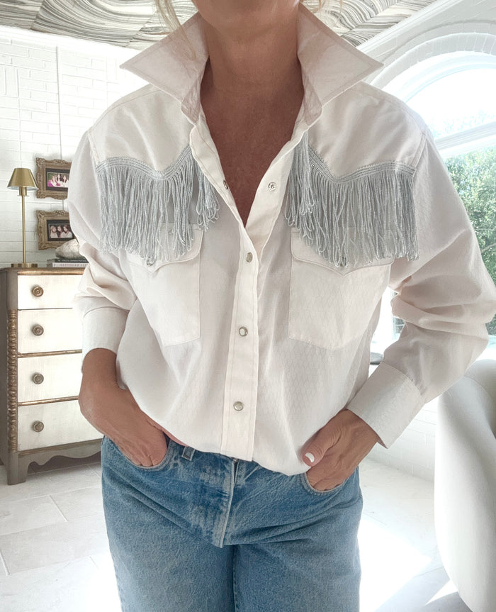 pearl snap ivory w/silver fringe