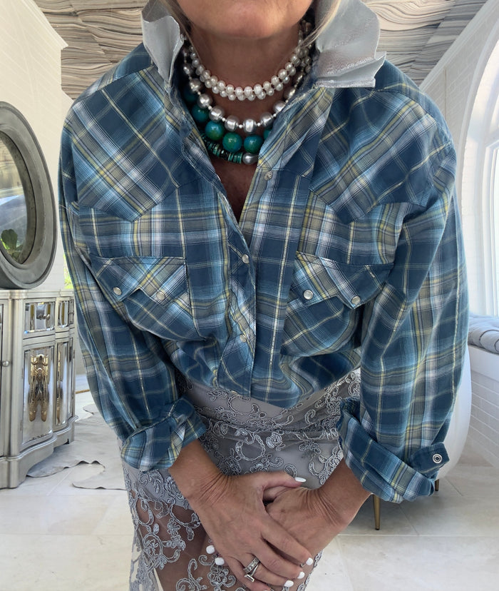 teal plaid + silver collar