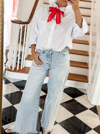 blue stripe + red bow